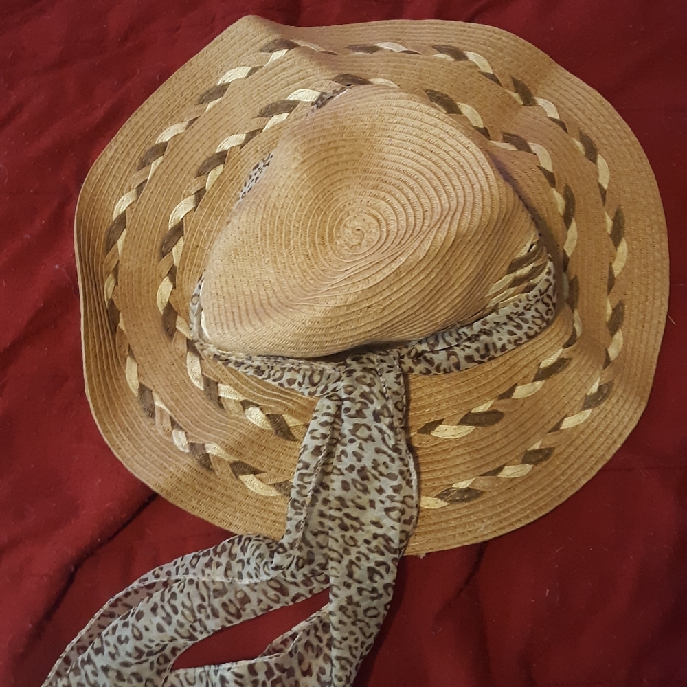 Beach hat
